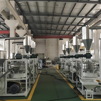 PVC pulbristamise masin